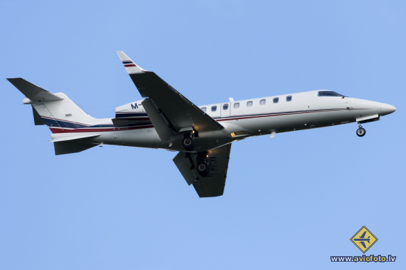 Learjet 45