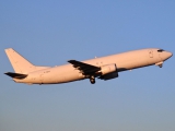Boeing 737-408(SF)