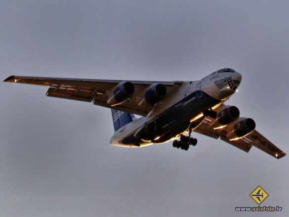 Ilyushin Il-76TD-90SW