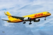 Boeing 757-223(PCF)