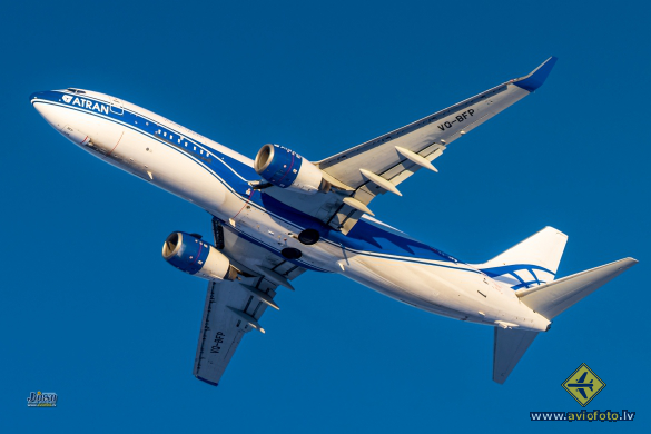 Boeing 737-8AS(BCF)