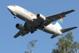 Boeing 737-35B(SF)