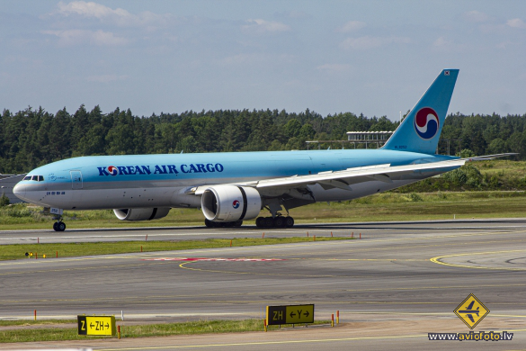 Boeing 777-FB5