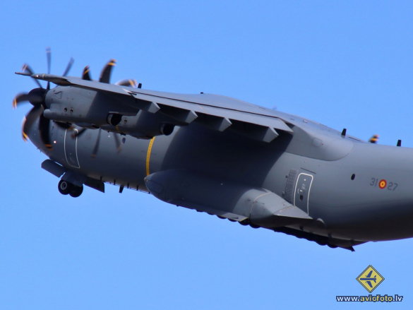 Airbus A400M-180