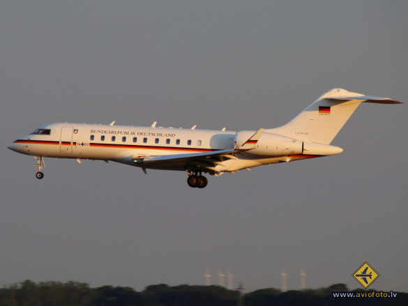 Bombardier Global 5000 (BD-700-1A11)