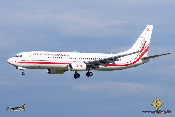 Boeing 737-86X