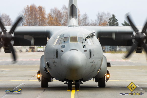 Lockheed Martin KC-130J Hercules (L-382G)