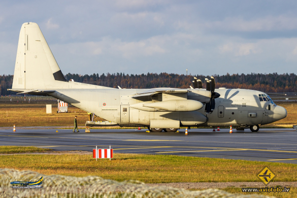 Lockheed Martin KC-130J Hercules (L-382G)