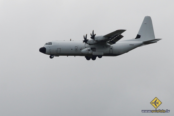 Lockheed Martin LM-100J Hercules (L-382)