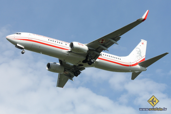 Boeing 737-86X
