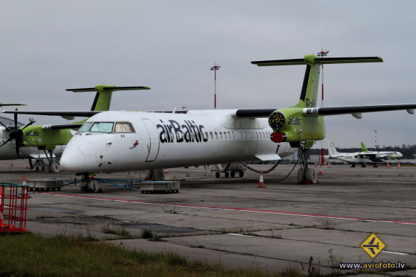 Bombardier DHC-8-402 Q400