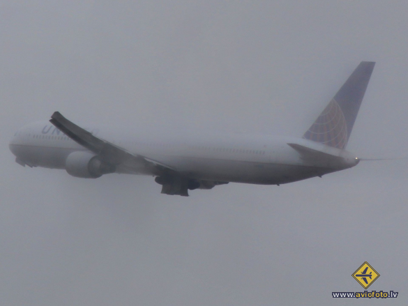 Boeing 767-322/ER