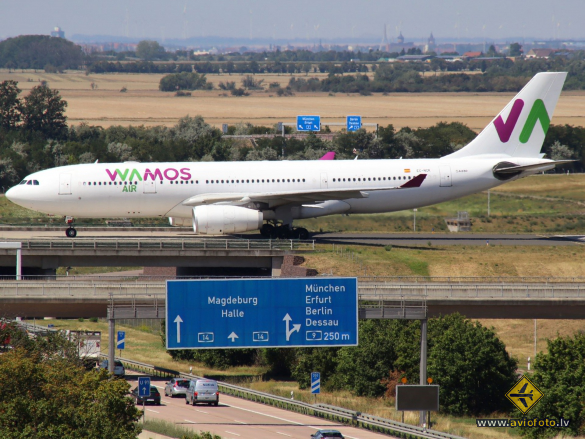 Airbus A330-243