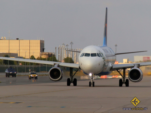 Airbus A320-232