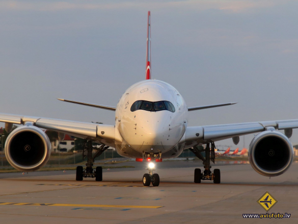 Airbus A350-941