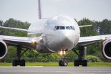 Boeing 777-2U8/ER