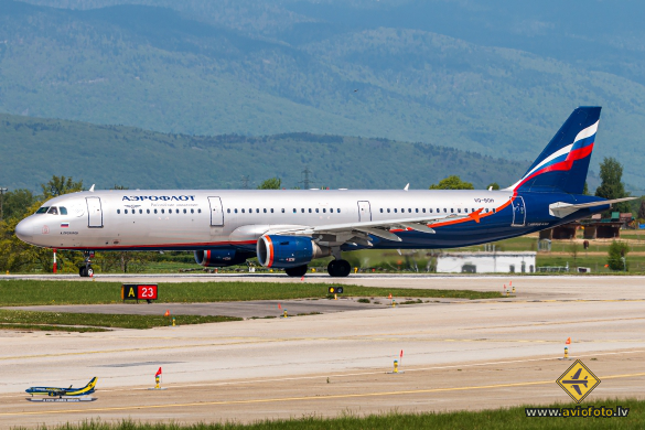 Airbus A321-211