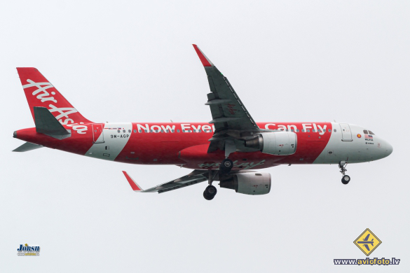 Airbus A320-216