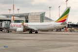 Boeing 737-860