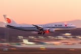 Boeing 747-89L