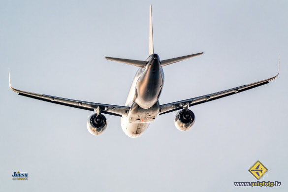 Airbus A320-271N