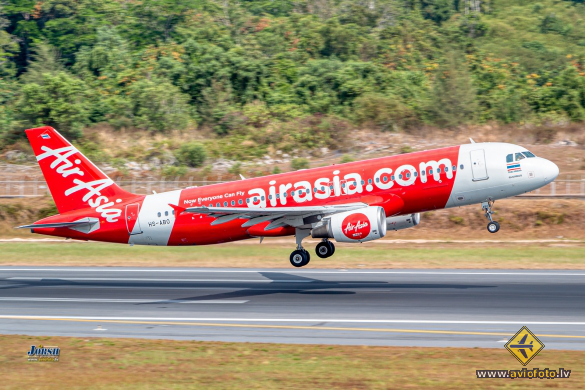 Airbus A320-216