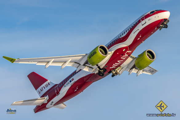 Airbus A220-300