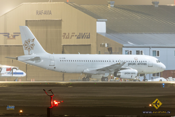 Airbus A320-232
