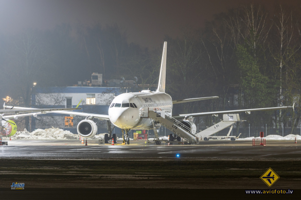 Airbus A320-232