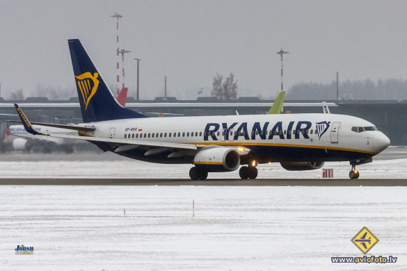 Boeing 737-8AS