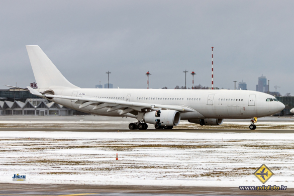 Airbus A330-243