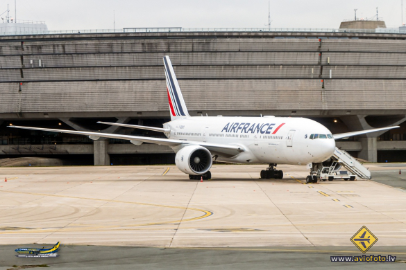 Boeing 777-228/ER