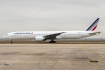Boeing 777-328/ER