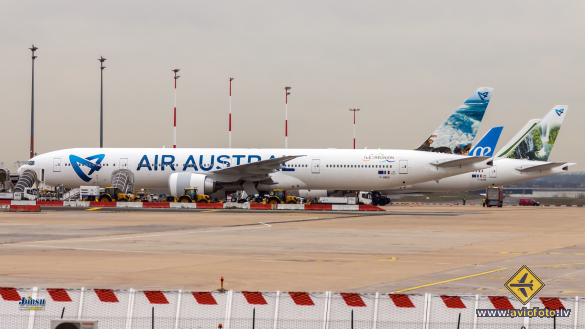 Boeing 777-39M/ER