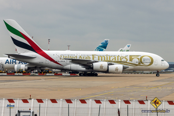 Airbus A380-861