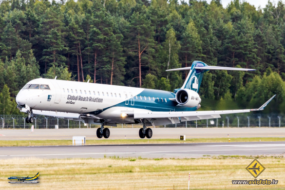 Bombardier CRJ-900LR NG (CL-600-2D24)