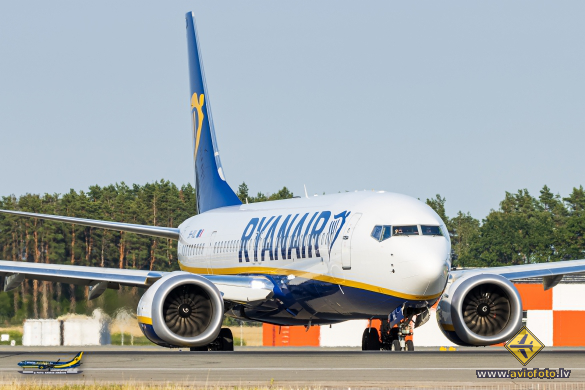Boeing 737-8 MAX 200