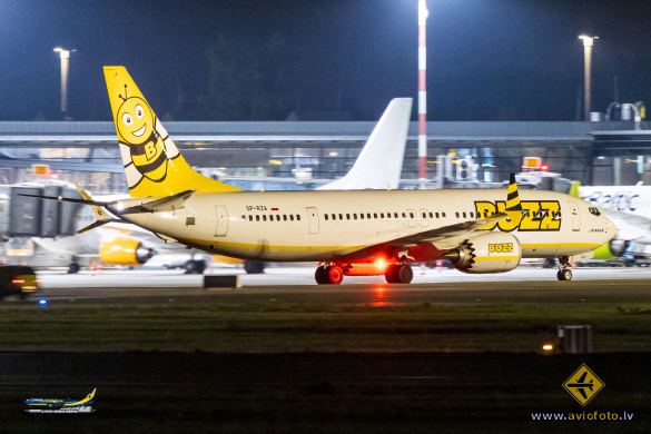 Boeing 737-8 MAX 200