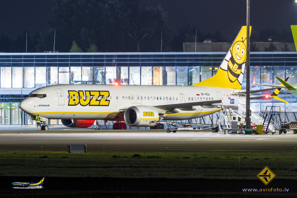 Boeing 737-8 MAX 200
