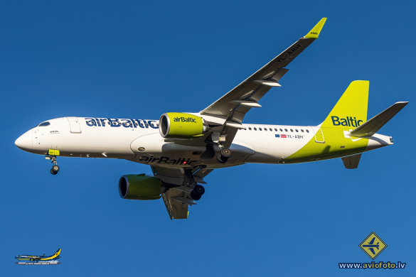 Airbus A220-300