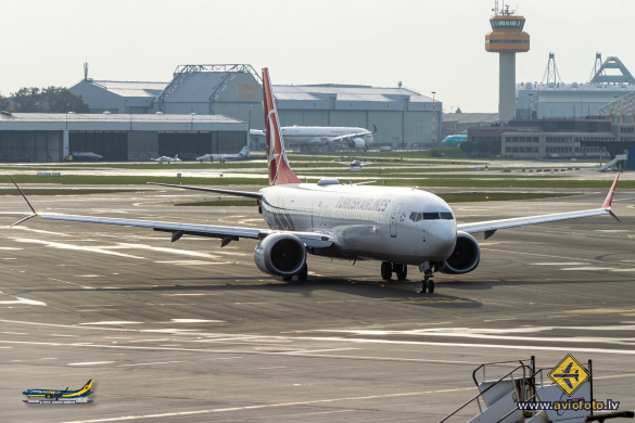 Boeing 737-9 MAX
