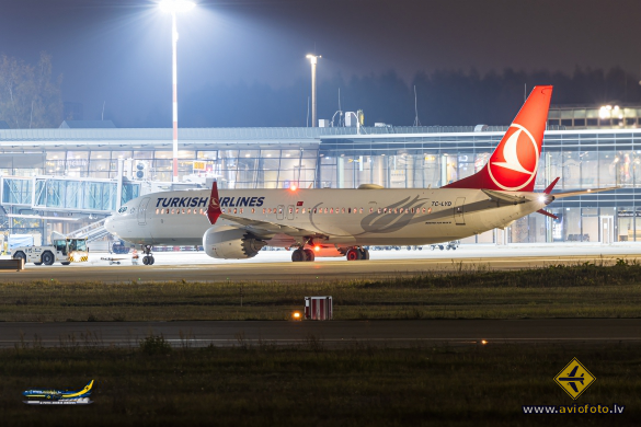 Boeing 737-9 MAX