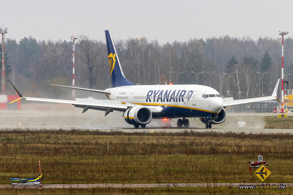 Boeing 737-8 MAX 200