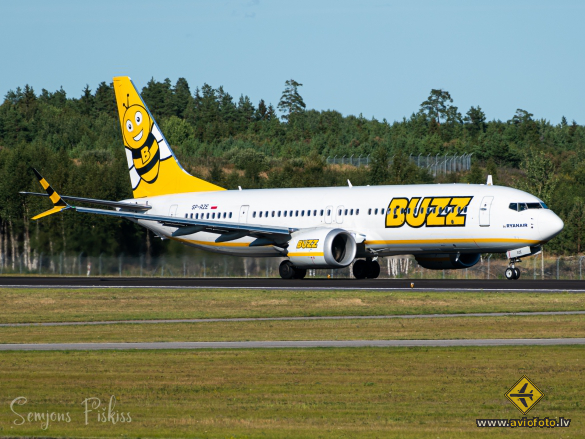 Boeing 737-8 MAX 200