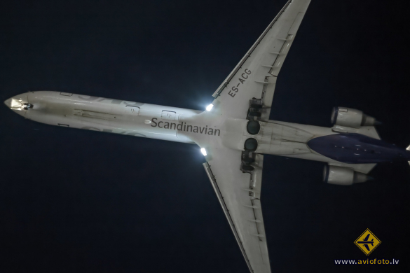 Bombardier CRJ-900 NG (CL-600-2D24)