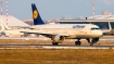 Airbus A320-214