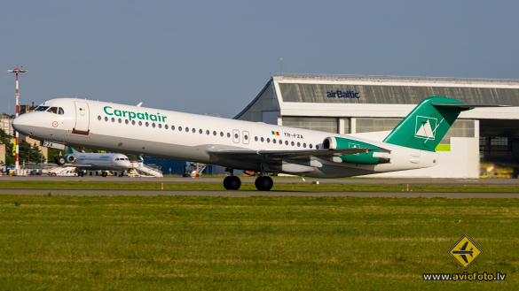 Fokker 100 (F-28-0100)