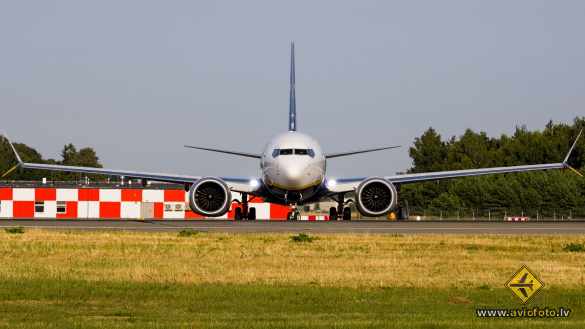 Boeing 737-8 MAX 200