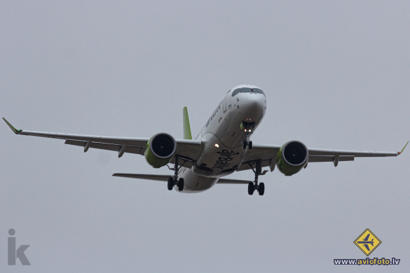 Bombardier CSeries CS300 (BD-500-1A11)