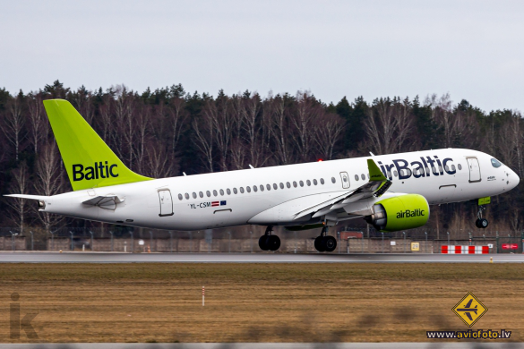 Airbus A220-300